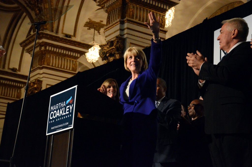 Martha Coakley waves to the crowd. PHOTO BY FALON MORAN/DAILY FREE PRESS STAFF