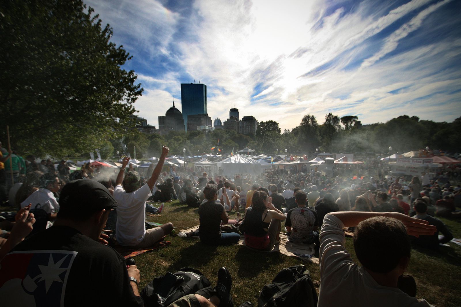 "Hempfest" freedom rally draws large crowd, little enforcement The