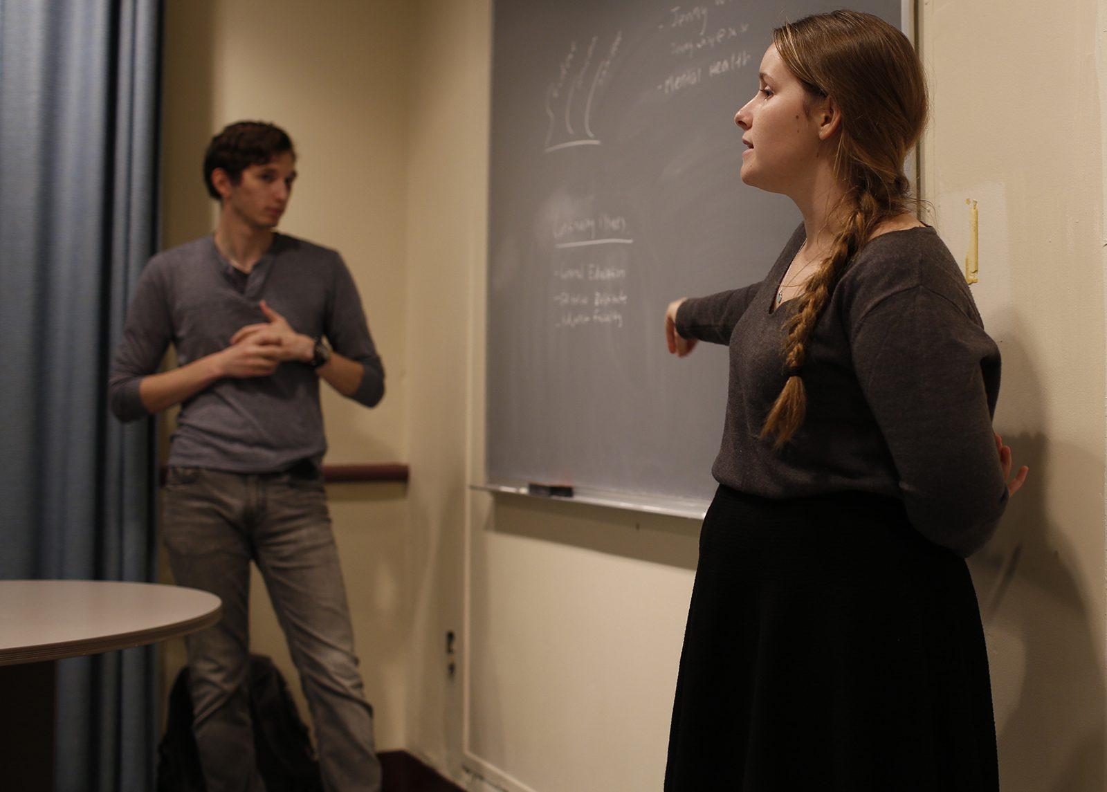 The BU Student Curriculum Committee holds its first open forum meeting of the semester Tuesday evening in CAS. PHOTO BY RHIANNON JESELONIS/ DAILY FREE PRESS CONTRIBUTOR 