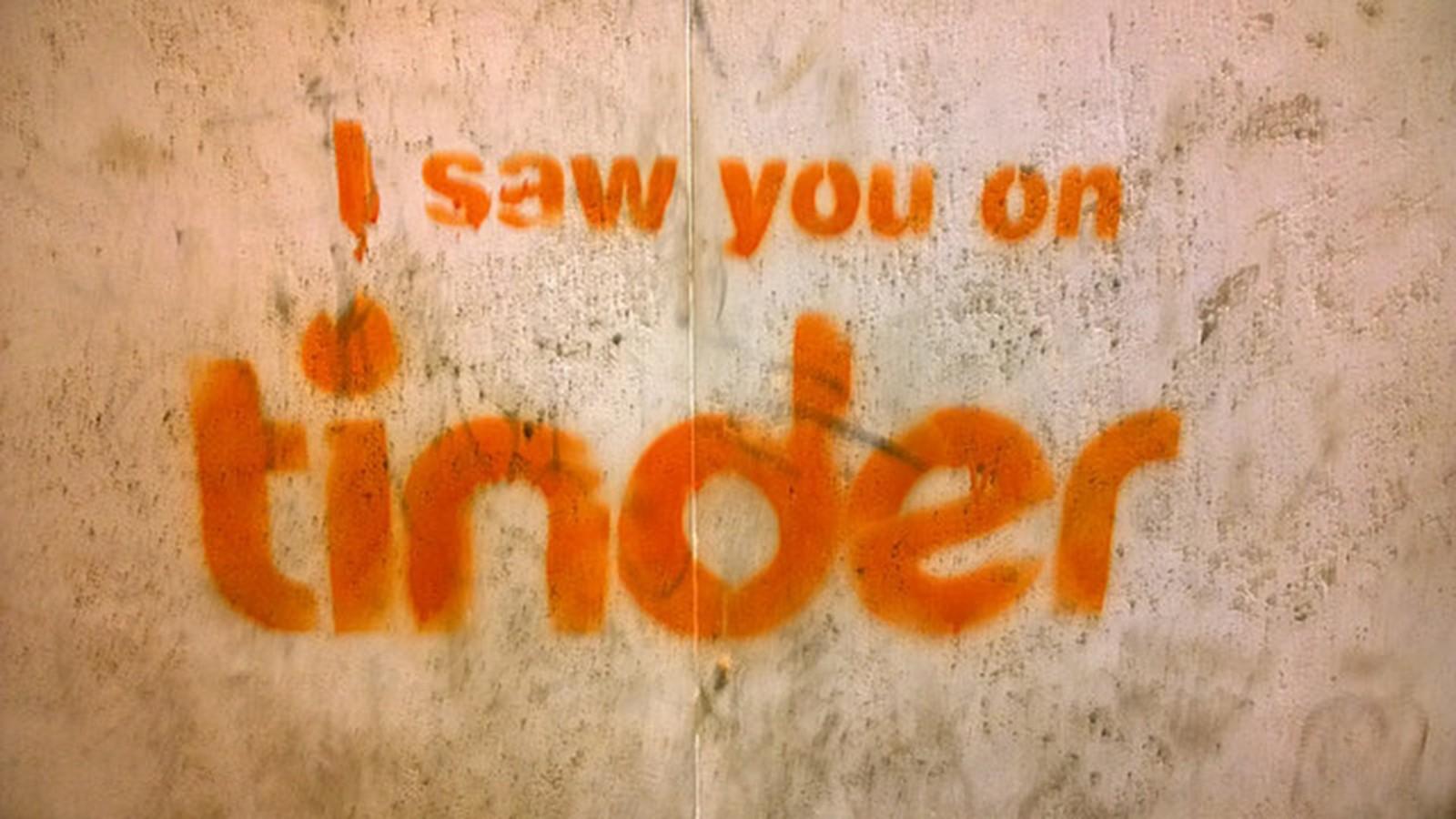 EDITORIAL: SwindlerBuster allows users to invade Tinderers' already limited privacy