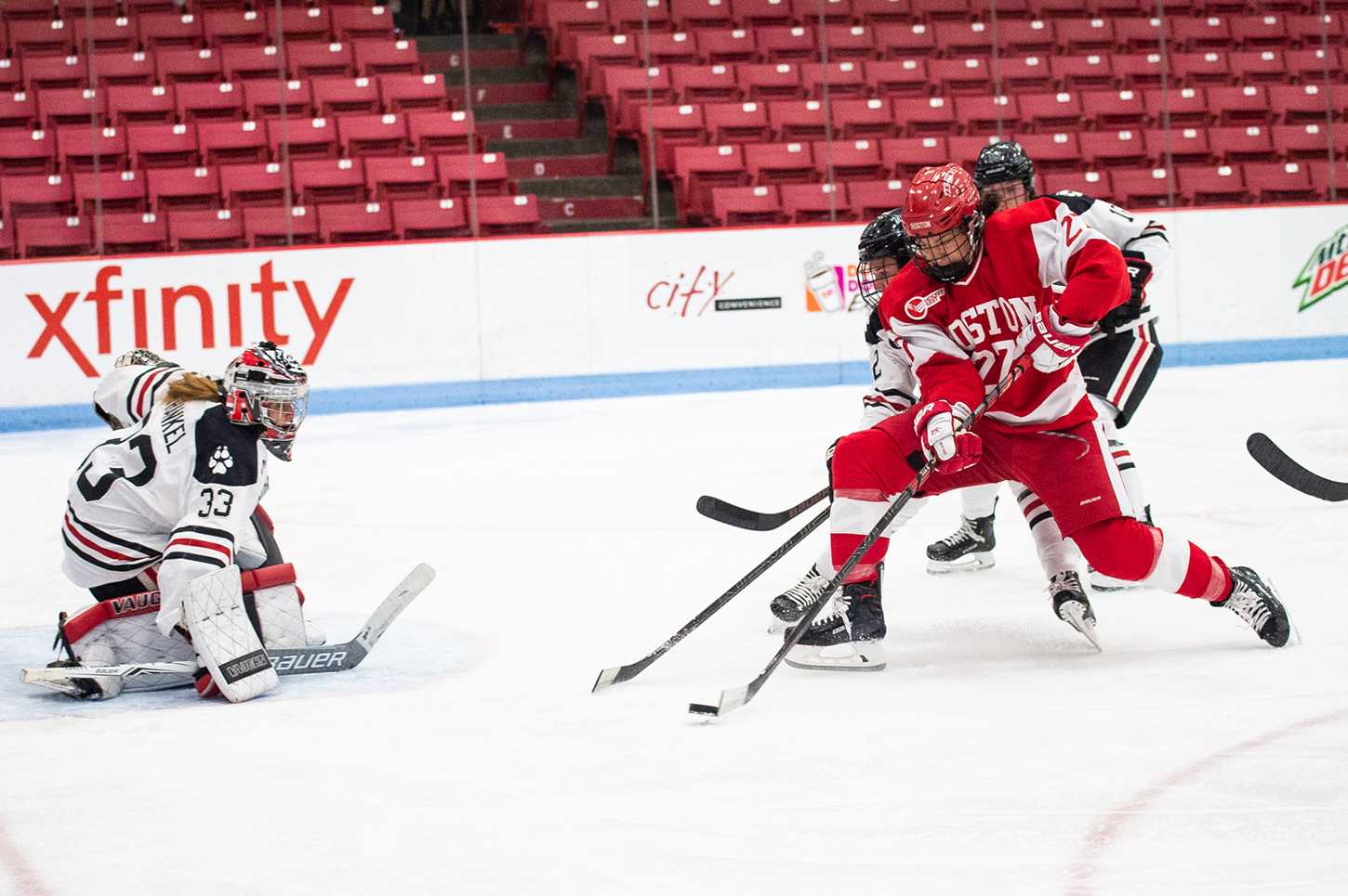 Sophomore forward Nara Elia in Friday’s game, the first of two games against Northeastern University last weekend. She scored a goal Saturday night as the Terriers tied 3-3. MADDIE MALHOTRA/ DAILY FREE PRESS STAFF