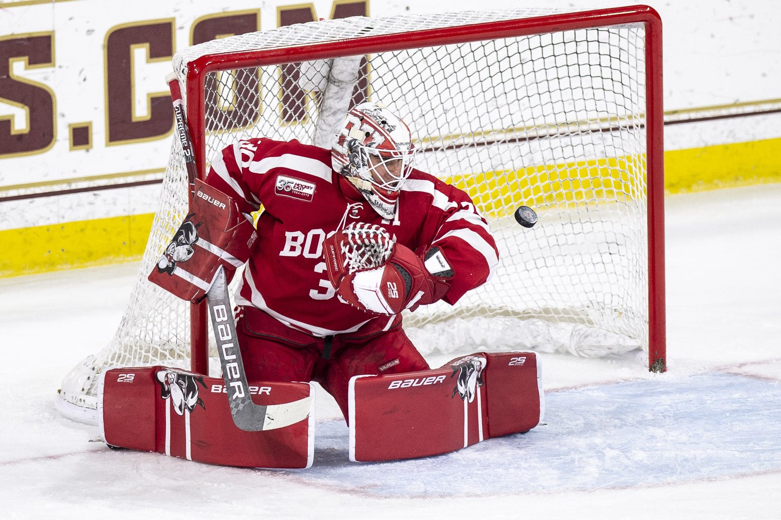 Jake Oettinger - Men's Ice Hockey - Boston University Athletics