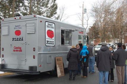 Photo courtesy of Elysha Bemis After four restaurant locations, Sweet Tomatoes Pizza opens its first food truck.