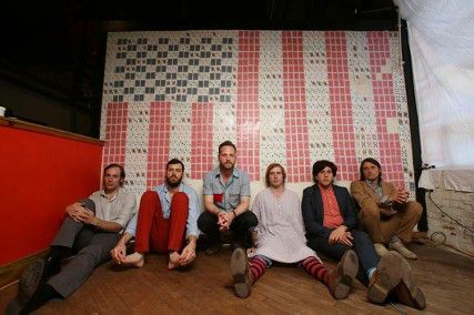 Dr. Dog plays Boston’s House of Blues tonight. Tickets were still available at time of publication. PHOTO COURTESY OF NICKY DEVINE.