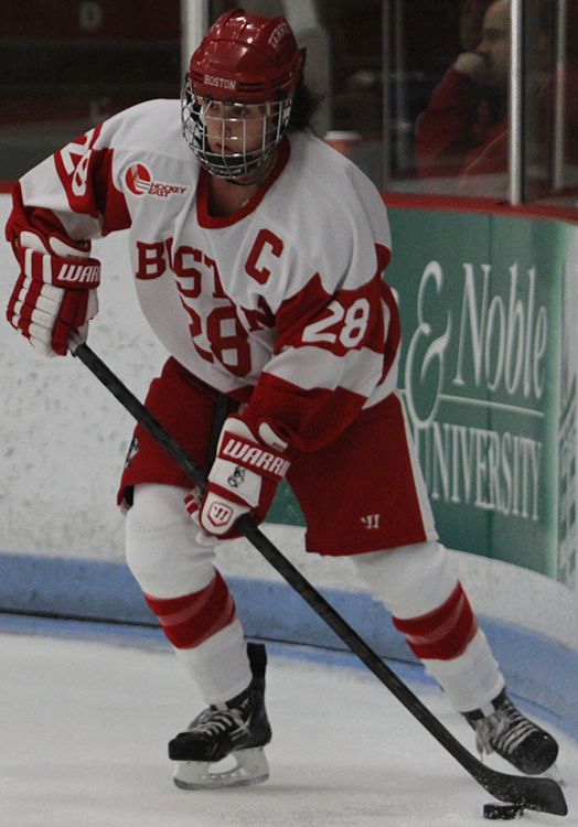 MICHELLE JAY/DAILY FREE PRESS STAFF Senior captain Louise Warren leads the women’s hockey team in total goals (seven), points (nine) and shots (50). 