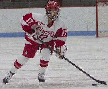 MICHELLE JAY/DAILY FREE PRESS STAFF Sophomore defenseman Diana Bennett earned her first collegiate goal Saturday as BU went on to win 6-0 against Vermont. 