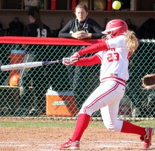 AUDREY FAIN/DAILY FREE PRESS FILE PHOTO Junior outfielder Mandy Fernandez has five hits through the Terriers’ first four games. 