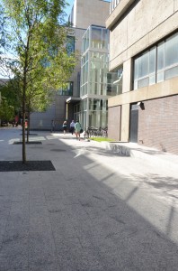 A new breezeway runs adjacent to the new Sumner M. Redstone Building, which currently houses all of the School of Law's classroom space./ PHOTO BY FALON MORAN