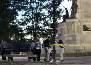 The Boston Police Department investigates a case of two park rangers who were stabbed Tuesday by a homeless man at Boston Common. PHOTO BY L.E. CHARLES/DAILY FREE PRESS STAFF