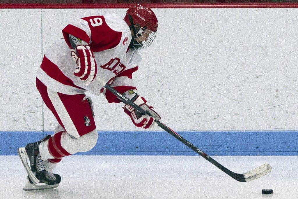 Junior forward Sarah Lefort is "day-to-day" with an injury. PHOTO BY MICHELLE JAY/DFP FILE PHOTO