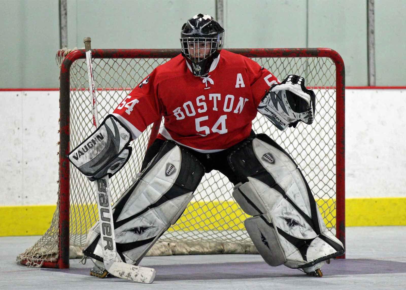 BU club inline hockey goaltender Mark Flitsch and the Terriers posted a 2-1 record over the weekend during their tournament in Pennsylvania. PHOTO COURTESY OF JARED ANGIN