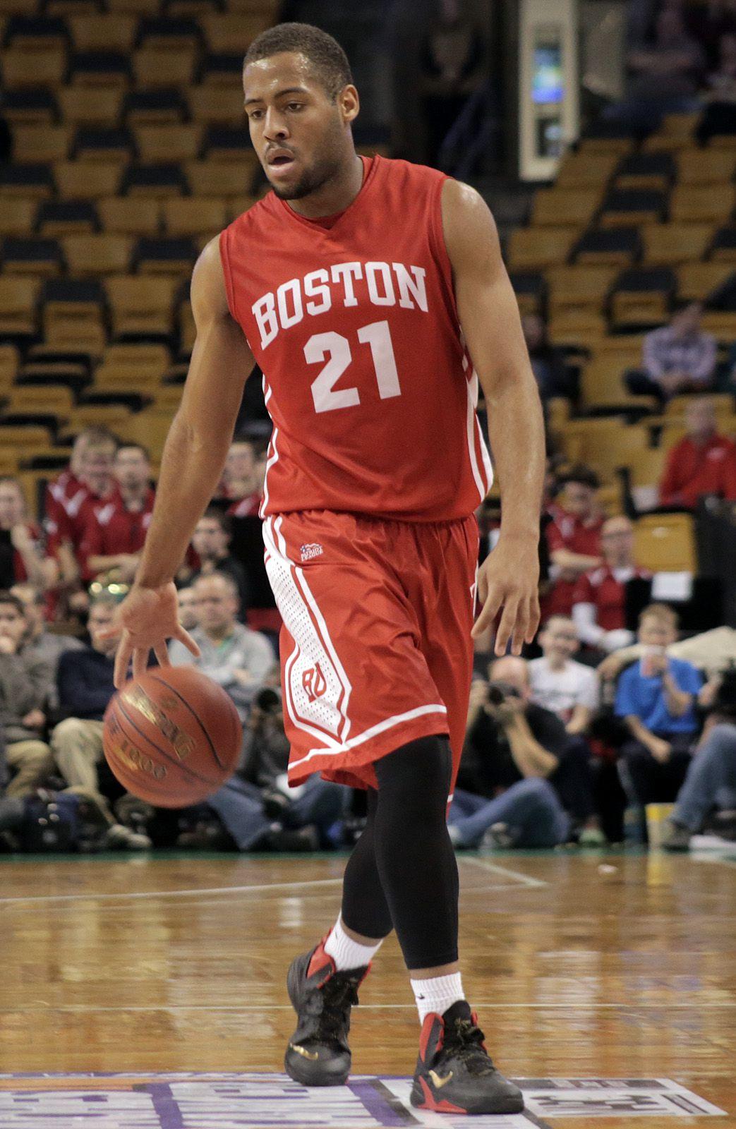 Sophomore guard Cedric Hankerson scored over 20 points for the third game in a row. PHOTO BY JUSTIN HAWK/DAILY FREE PRESS STAFF