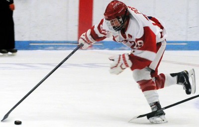 Senior captain Marie-Philip Poulin registered three points Saturday against Dartmouth. PHOTO BY DANIEL GUAN/DAILY FREE PRESS STAFF
