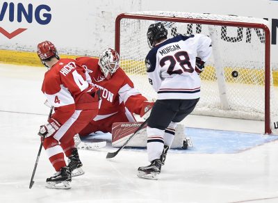Connor LaCouvee's second period was electric, as he made 12 stops. PHOTO BY MADDIE MALHOTRA/ DAILY FREE PRESS STAFF 