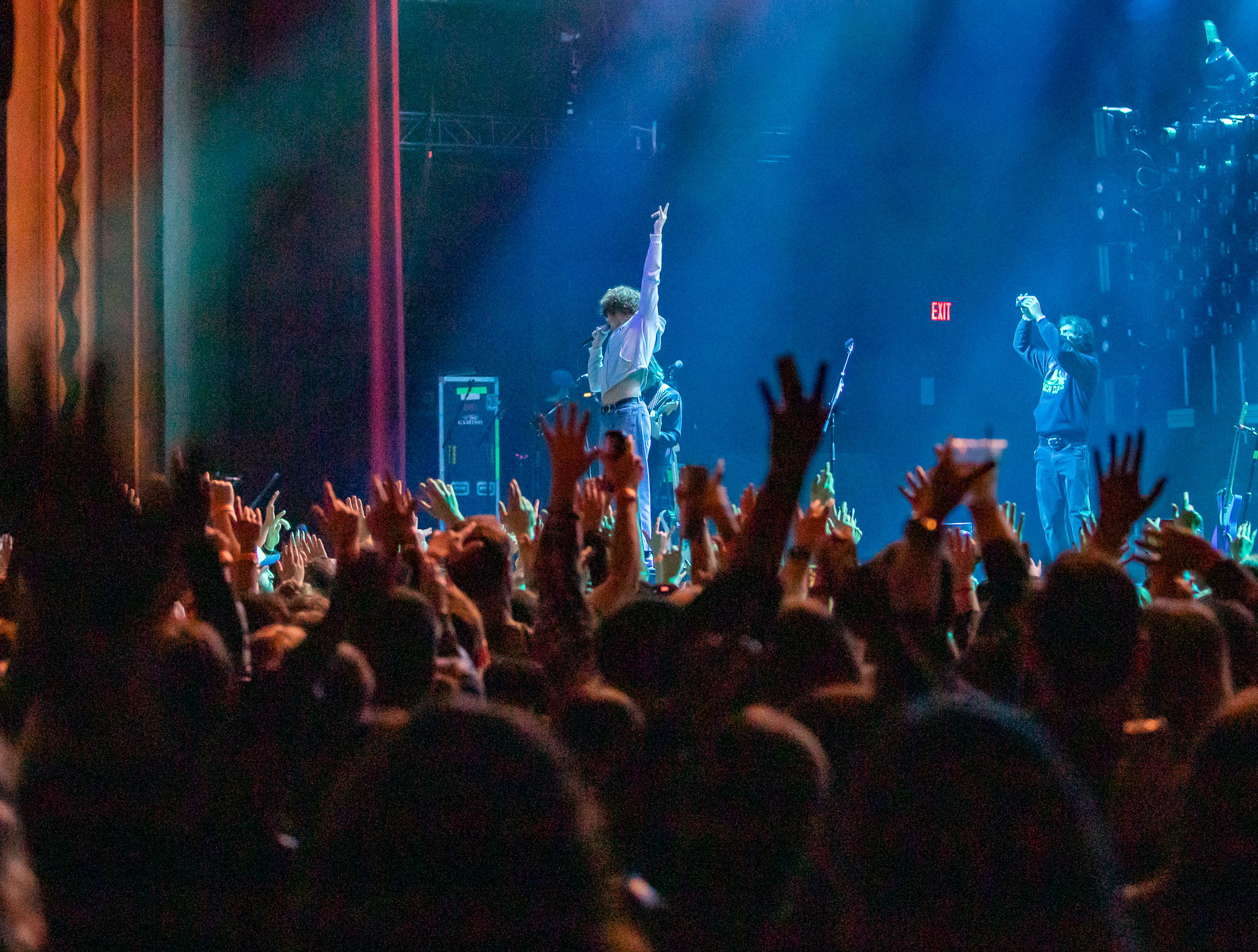 Fans cheer for Dawson Daugherty, lead singer for almost monday.
