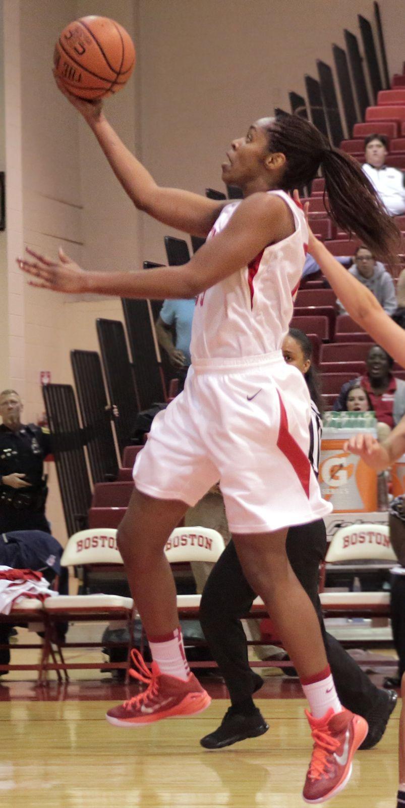 Slow second half versus Loyola does women's basketball in