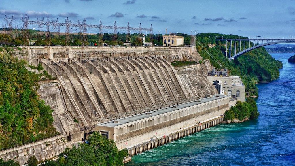 The Sir Adam Hydroelectric Generating Stations in Niagara Falls, Ontario, Canada. Massachusetts Gov. Charlie Baker’s New England Clean Energy Connect hydropower project could possibly bring in power from Canada through Maine via a transmission line. COURTESY OF PETER ROOD/ FLICKR