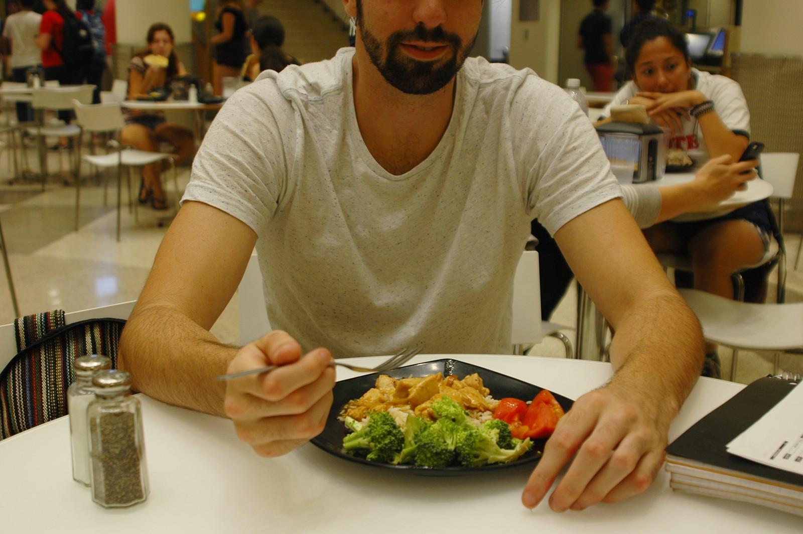 The rising prevalence of food allergies spotlights how BU accommodates students with food allergies. PHOTO ILLUSTRATION BY ALEX MASSET /DAILY FREE PRESS STAFF
