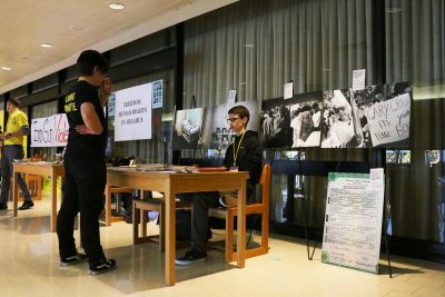 An exhibit demonstrates the value of human rights at Amnesty International’s Northeast Regional Conference on Saturday. PHOTO BY KANKANIT WIRIYASAJJA/ DAILY FREE PRESS STAFF