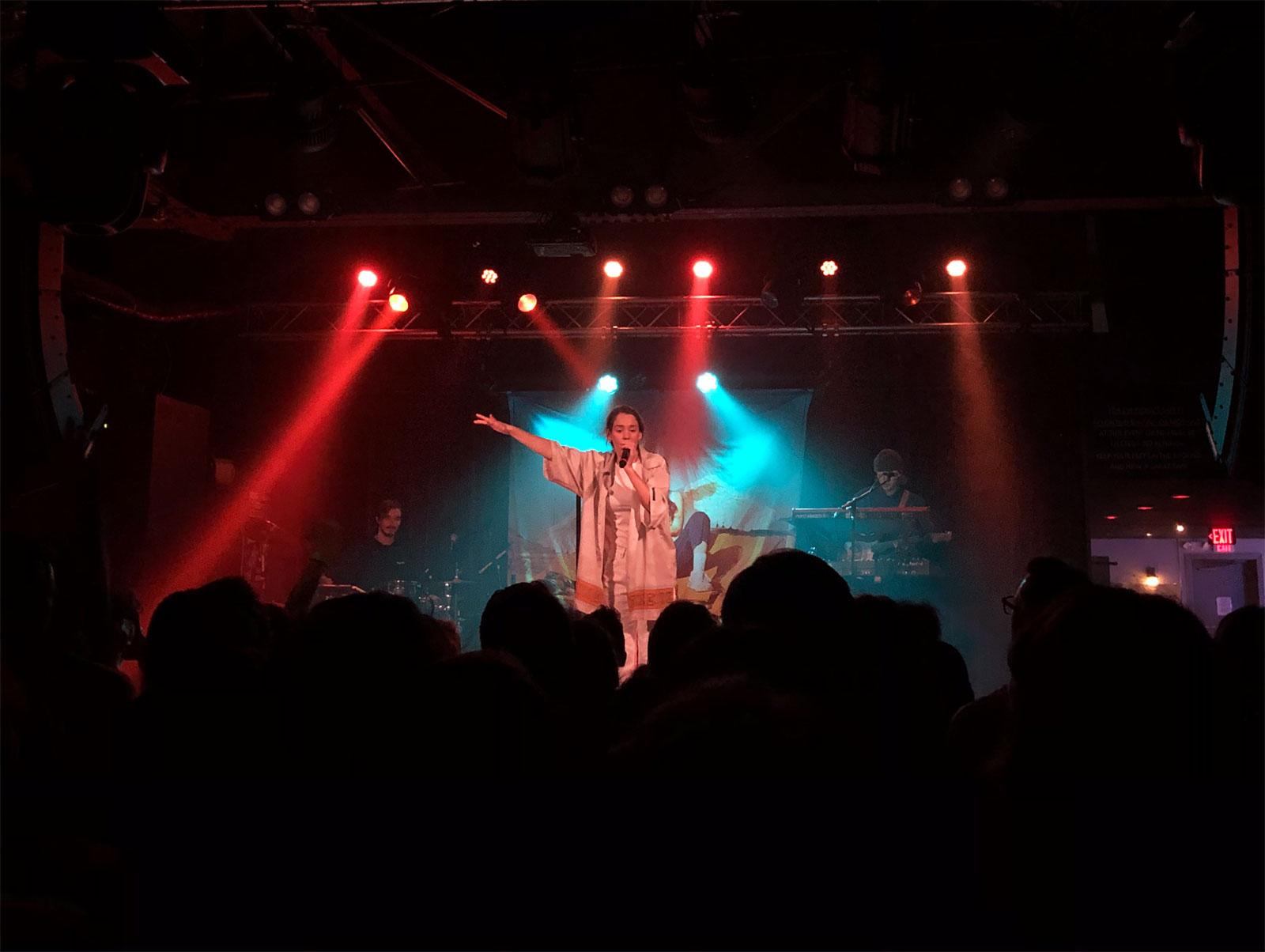 Norwegian singer-songwriter Anna of the North performs at Brighton Music Hall Thursday. JENNIFER SURYADJAJA/ DAILY FREE PRESS STAFF
