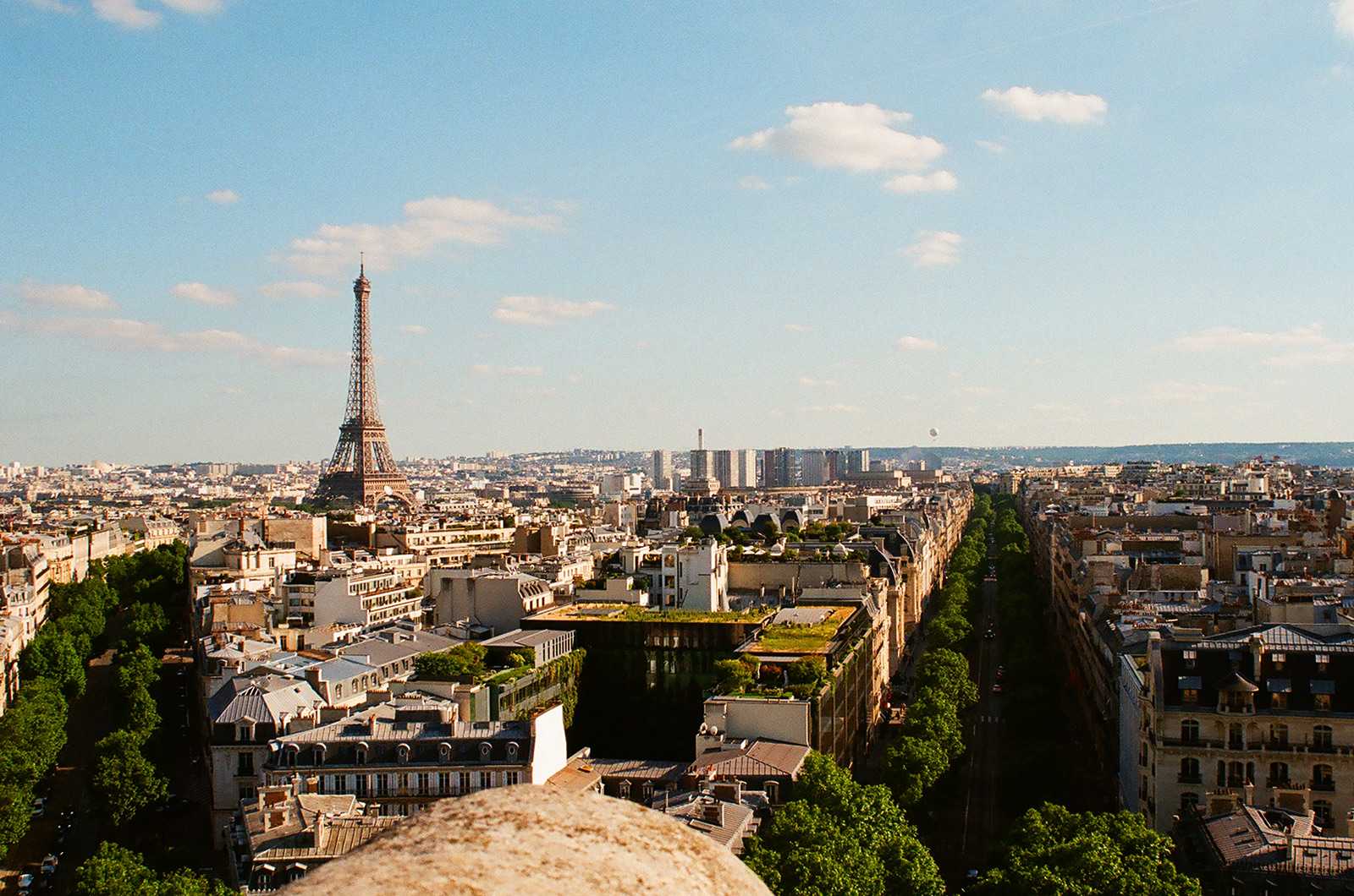 Boston University’s study abroad programs were canceled in all European cities, including Paris, after the Centers for Disease Control issued a travel ban for the continent on March 11. Students in the programs say the transition to remote classes has been difficult and that BU could be more supportive during the adjustment. AUSMA PALMER/ DFP FILE