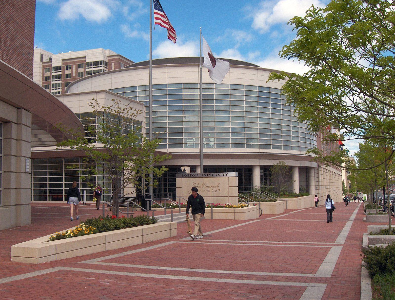 The BU swimming and diving teams had a nice showing at the Competition Pool this weekend. PHOTO COURTESY WIKIMEDIA COMMONS