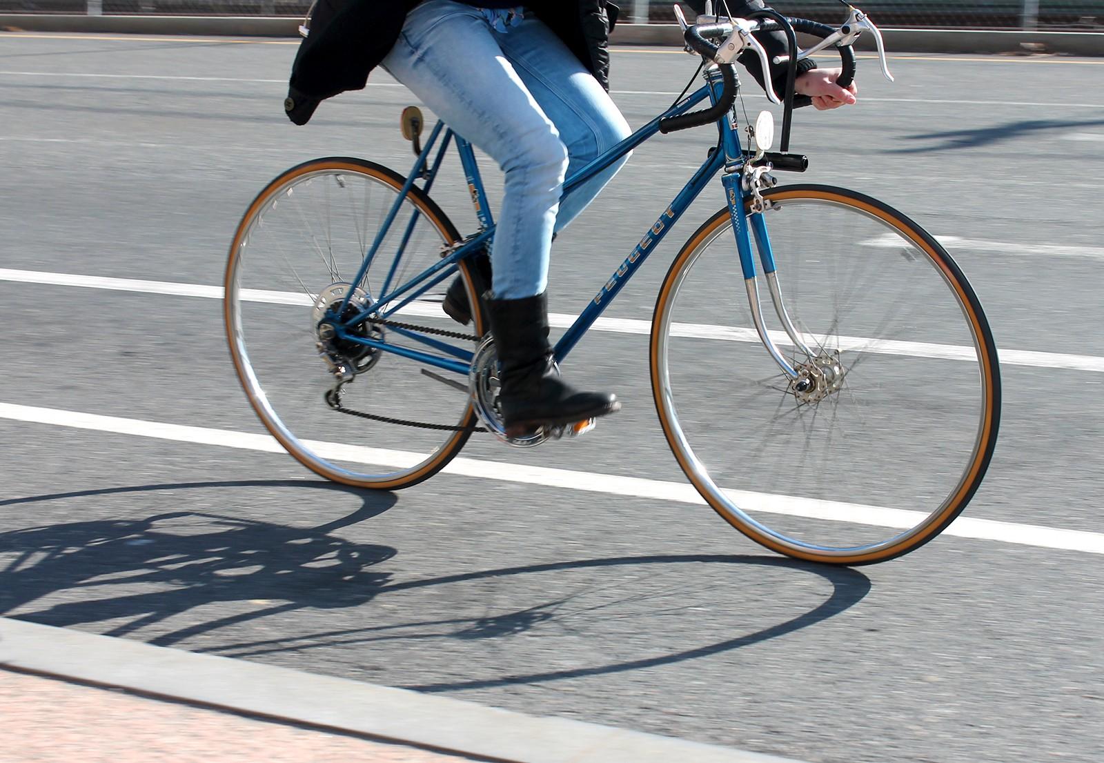 Boston Mayor Martin Wash’s $17 million dollar initiative to improve the city landscape is slated to begin next summer and will include new, curbed bike lanes between the BU Bridge and Packard’s Corner. PHOTO BY MADI GOLDMAN/DAILY FREE PRESS STAFF
