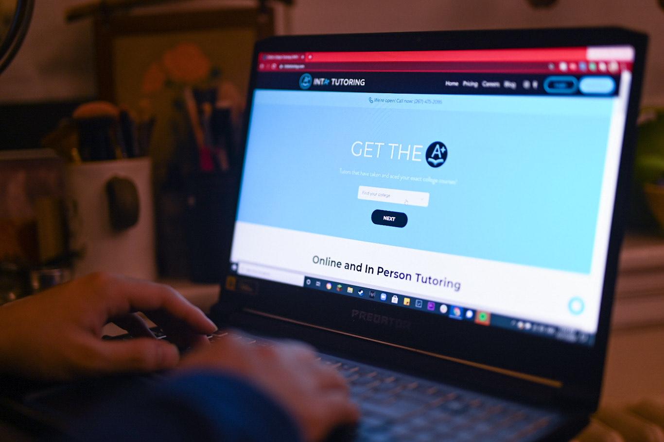 I Need The A+ Tutoring, a tutoring platform developed by Boston University student Ben Reydler, matches students with tutors who have taken the specific class that they need help in. ILLUSTRATION BY LAURYN ALLEN/ DAILY FREE PRESS STAFF




