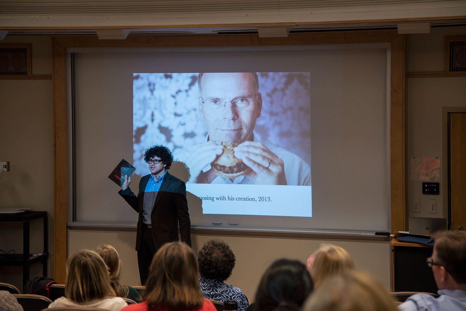 Author Benjamin Aldes Wurgaft discusses his new book at a discussion focused on cultured meat at the Boston University College of General Studies Thursday. DANIEL MU/ DAILY FREE PRESS STAFF
