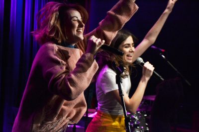 Tessa Violet, who has over 1 million subscribers on YouTube, performs at The Red Room at Cafe 939. PHOTO BY CHLOE GRINBERG/ DAILY FREE PRESS STAFF