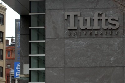 Tufts University announced Tuesday that it will accept and provide need-based financial aid to undocumented and Deferred Action for Childhood Arrivals applicants. PHOTO BY WILLA RUSOWICZ-ORAZEM/DAILY FREE PRESS STAFF