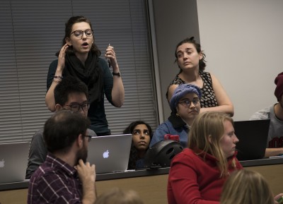 A student speaks about the BU Student Government constitutional reform. PHOTO BY LEXI PLINE/DAILY FREE PRESS STAFF