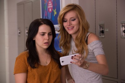 Mae Whitman (left) stars with Bella Thorne (right) in “The DUFF,” a comedy that will be released Feb. 20. PHOTO COURTESY OF GUY D’ALEMA