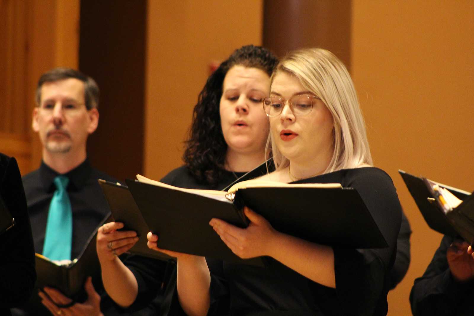 Religious choral group The Seraphim Singers perform a female-composed concert at the First Church in Cambridge Sunday. HANNAH YOSHINAGA/ DAILY FREE PRESS STAFF