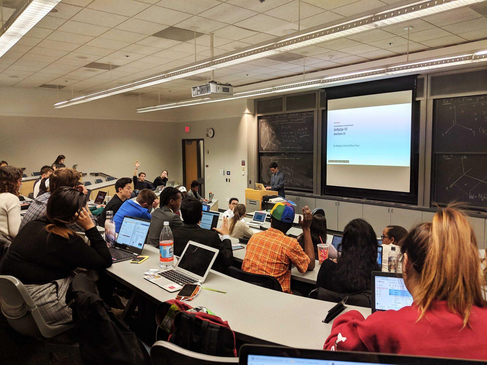 Student Government Senate Chair Andrew Chiao oversees a discussion on proposed changes to the SG Constitution. GRANT HILLYER/ DFP STAFF