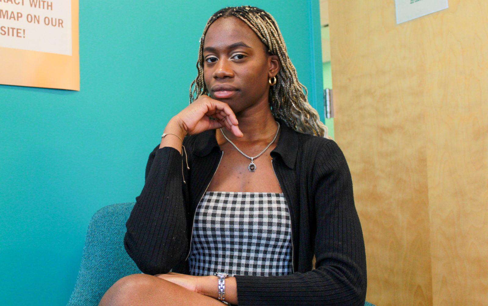 Emmanuella Erhunmwunsee, the founder and president of Off the Hook, a philanthropic crochet student group at Boston University. Students in the group crochet handwarmers to donate to the homeless. SARAH CRUZ/DFP PHOTOGRAPHERCOURTESY OF DAVE GREEN