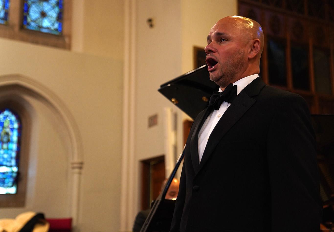 David Guzman singing