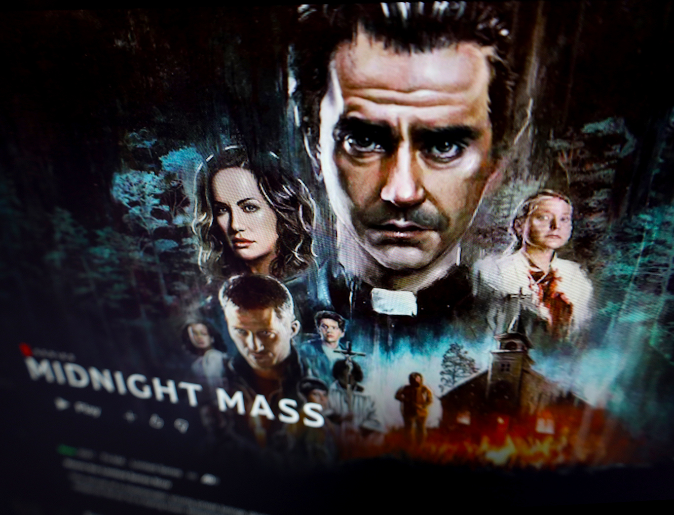 Review ‘midnight Mass Combines Horror With Biblical Themes The Daily Free Press 