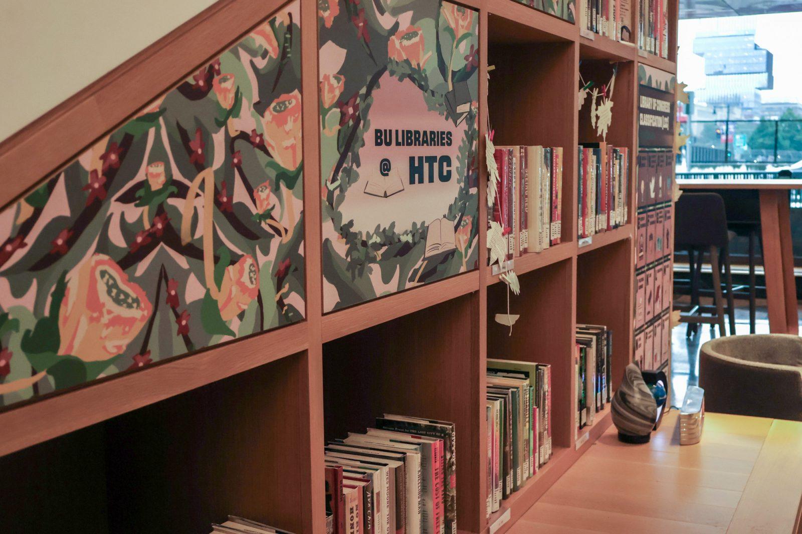 The Reading Library in the Howard Thurman Center. A new library section was added to the Howard Thurman Center for students seeking a place to connect with one another and to relax outside a classroom environment. ZOE KU/DFP PHOTOGRAPHER 