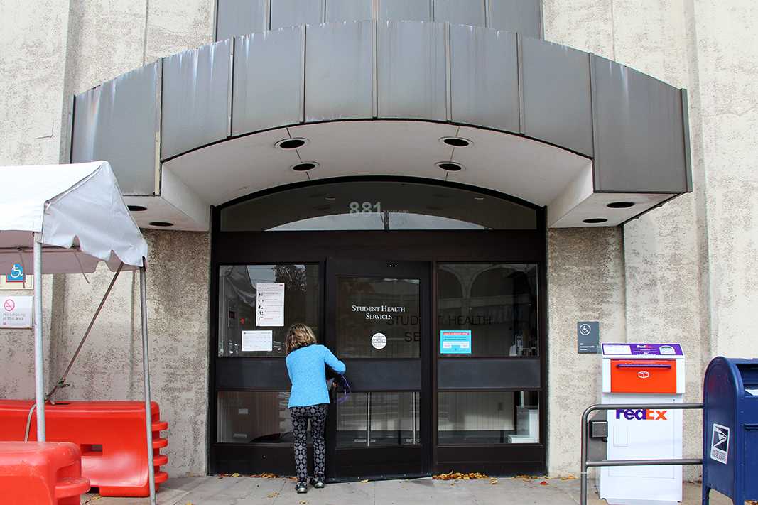 Student Health Services. Some Boston University students and parents believe BU is not offering sufficient mental health resources, as students grapple with added stress from the pandemic and other challenges. THALIA LAUZON/ DAILY FREE PRESS STAFF