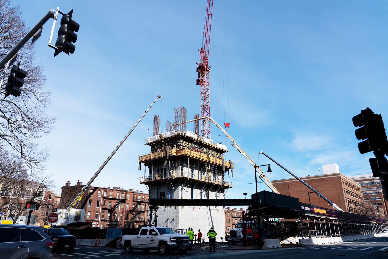 Construction of the Center for Computing and Data Science