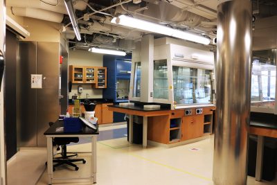 Student laboratory in Boston University's Metcalf Science Center