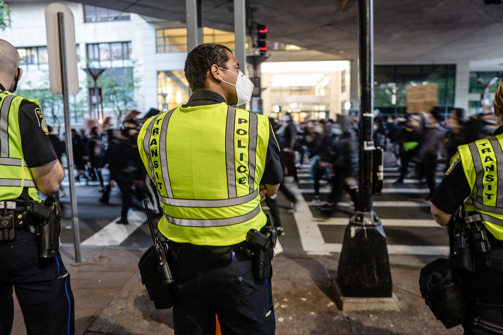 Massachusetts legislators approved a police reform bill Tuesday that creates a statewide oversight committee and bans chokeholds. SOPHIE PARK/ DAILY FREE PRESS STAFF