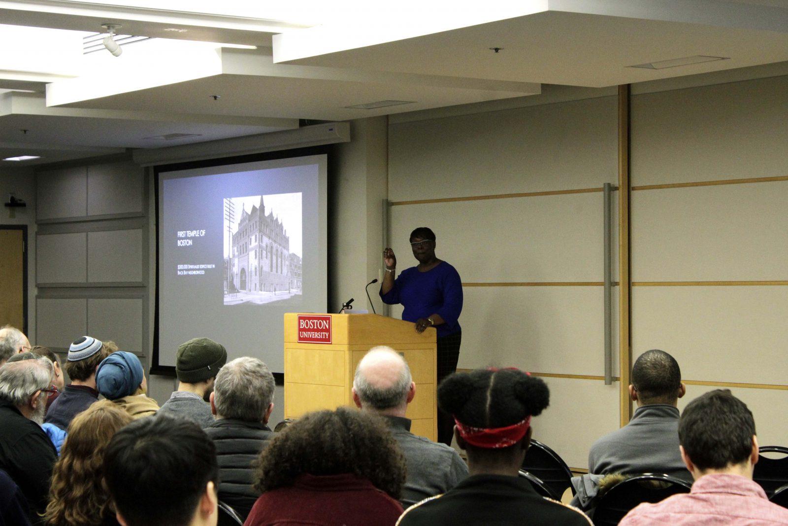 Margarita Guillory, a professor of religion at Boston University, lectures about African-American contributions to Boston’s spiritualist movement Thursday. RACHEL SHARPLES/ DAILY FREE PRESS STAFF