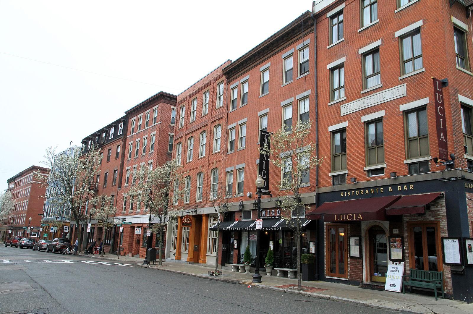 Hanover Street in Boston’s North End. Maya recounts a few trips around Boston that she and her roommate Sam have taken this Fall semester. COURTESY OF WIKIMEDIA COMMONS