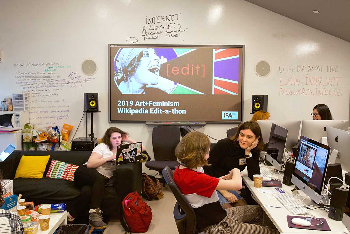The Institute of Contemporary Art held a “Wikipedia Edit-a-ton” Sunday with the goal of increasing female and gender non-binary representation online. RYAN GREGORY/ DAILY FREE PRESS STAFF
