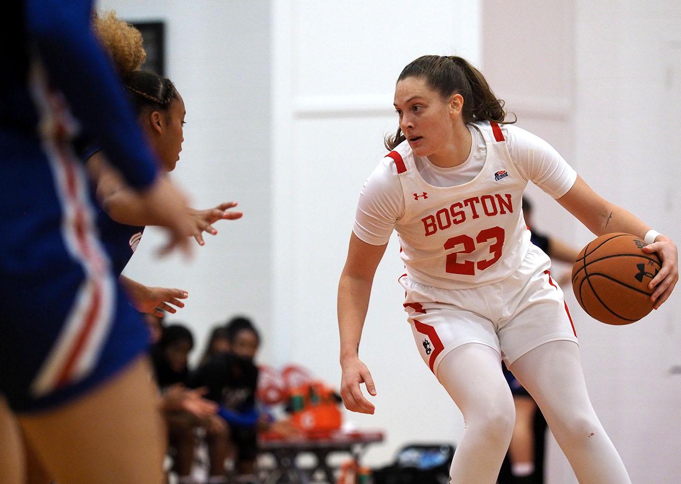 Senior guard Emily Esposito in a match against the University of Massachusetts Lowell Tuesday night. The Terriers defeated the Riverhawks 76-47 in their season opener. JEFF TEDI/ DAILY FREE PRESS STAFF
