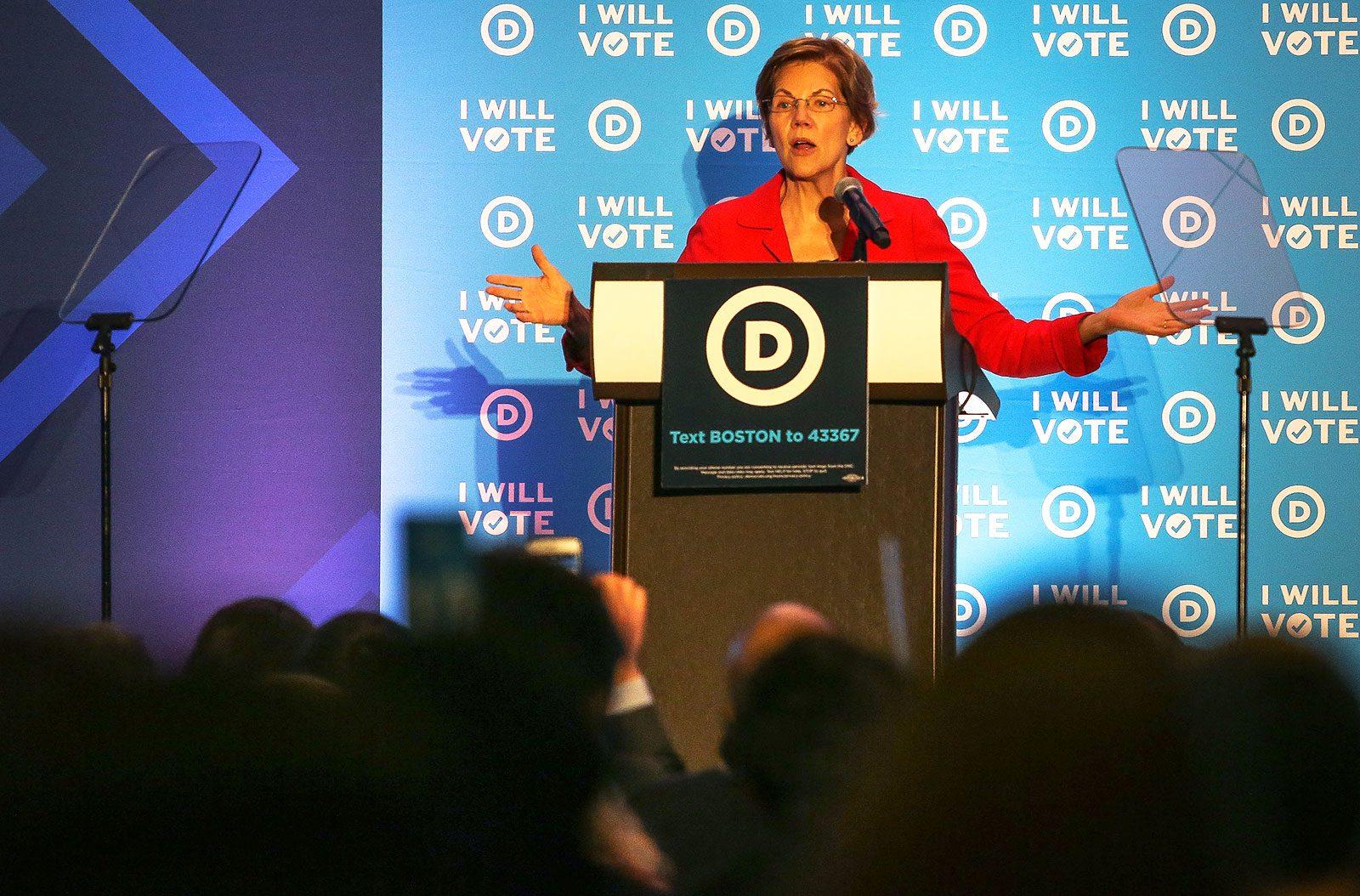 Presidential candidate Elizabeth Warren speaks at the Democratic National Committee’s IWillVote Gala Thursday. GABRIELA HUTCHINGS/ DAILY FREE PRESS STAFF