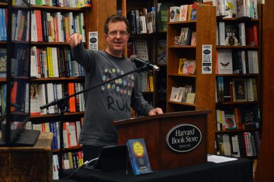 George Musser, contributing editor for Scientific American and author of ”The Complete Idiot’s Guide to String Theory” speaks about his recent release “Spooky Action at a Distance” at the Harvard Book Store Monday night. PHOTO BY ERIN BILLINGS/ DAILY FREE PRESS STAFF