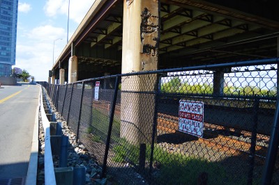 The tracks where a BU student was struck and killed by an MBTA Commuter Rail train tracks sit behind Buick Street. PHOTO BY ERIN BILLINGS/ DAILY FREE PRESS STAFF